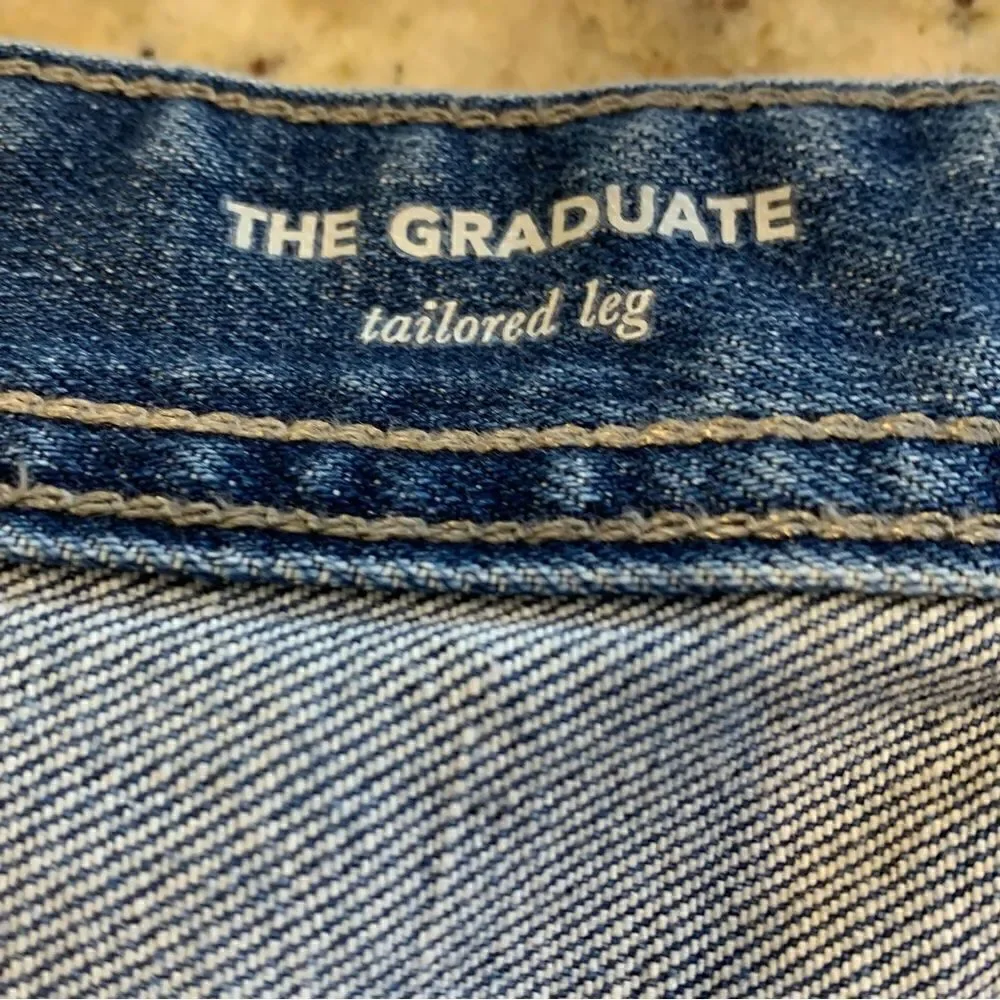 AG The Graduate Tailored Leg Jeans Size 42